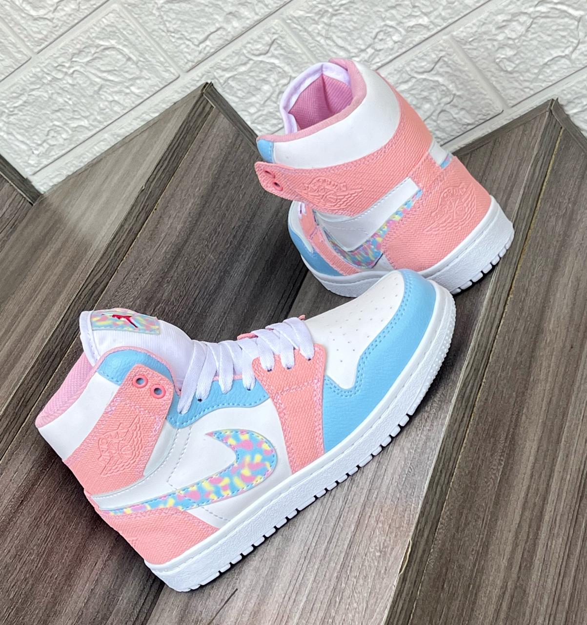 ¡Los tenis más coloridos y exclusivos de la temporada están aquí!